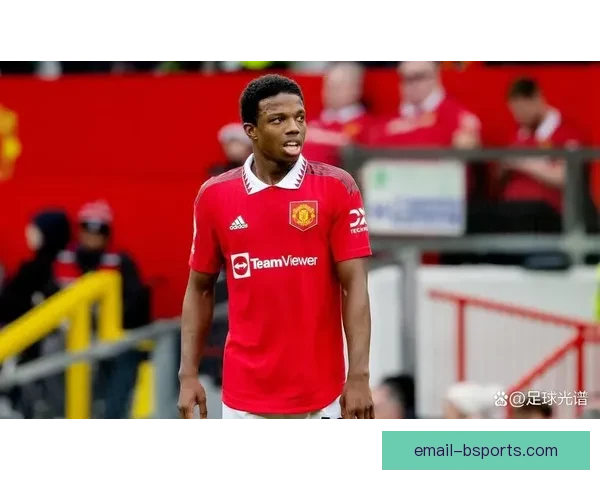 拉特克利夫全面掌控曼联运营开启俱乐部新篇章